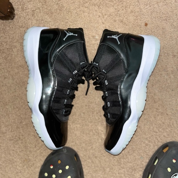 COPY - jordan 11 jubileee never worm - Picture 2 of 3